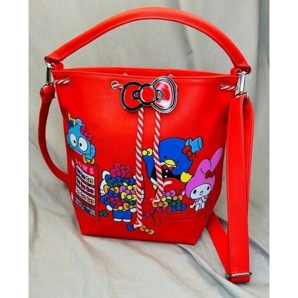 RARE REVERSE PLATE Loungefly Loves Hello Kitty Sanrio Red Crossbody Purse HEART